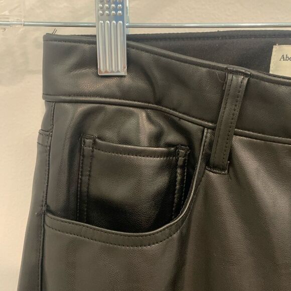 Abercrombie & Fitch Black Straight Ankle Leg faux pant with Sleek Finish - Picture 8 of 14